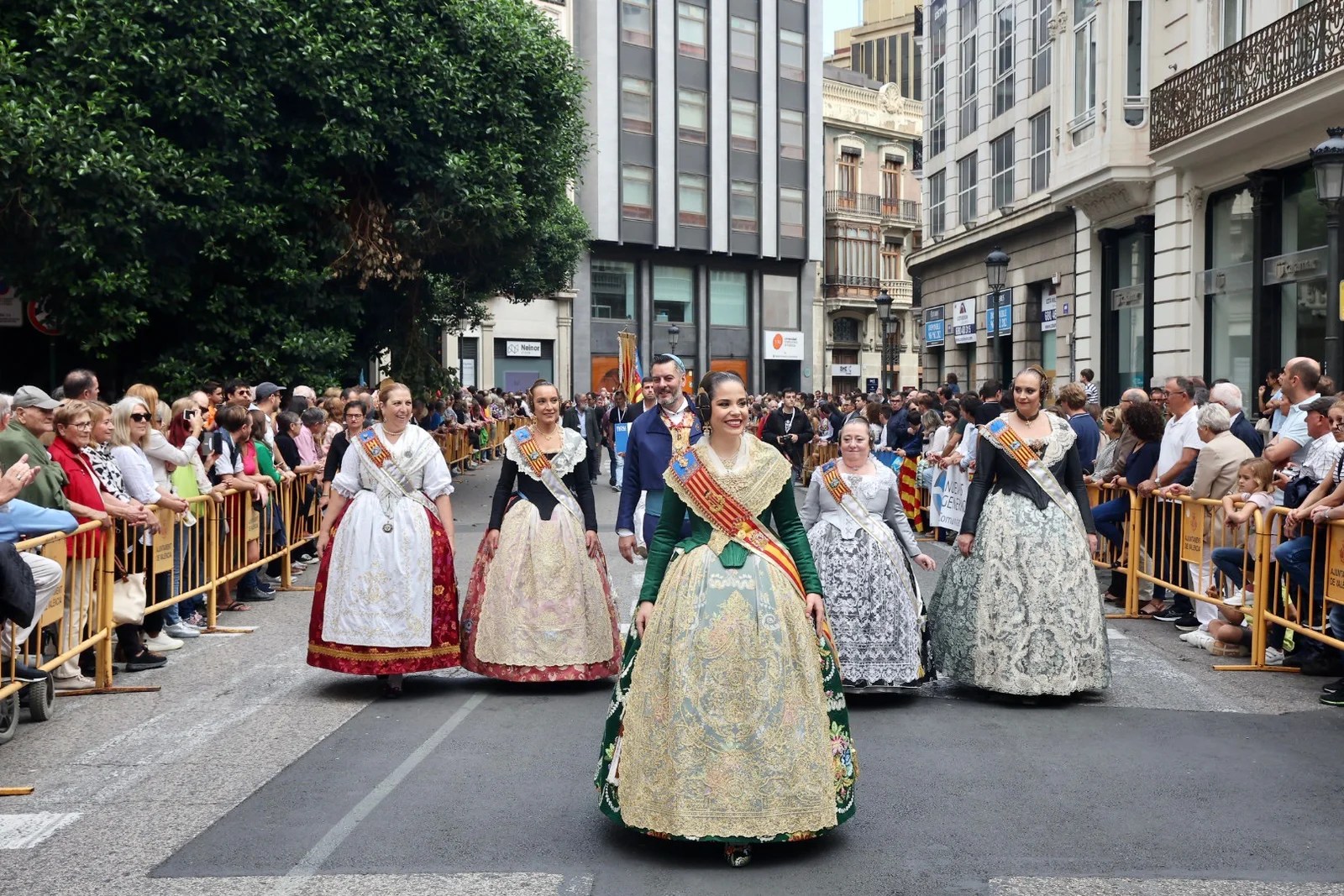 Así ha sido el último acto de Carmen Martín como Fallera Mayor de València 2022 26 image00020