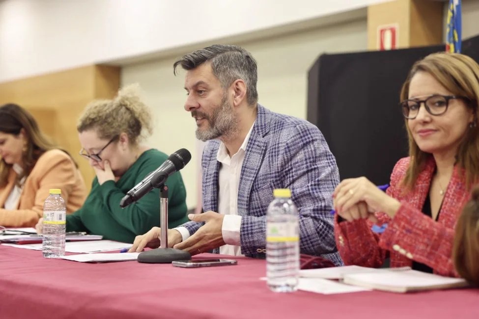 El Ayuntamiento de València subvencionará a las comisiones falleras con un 35% del coste total de la falla en 2023 1 094A1705 537a545f70420310bd16b2ee9b8f871b