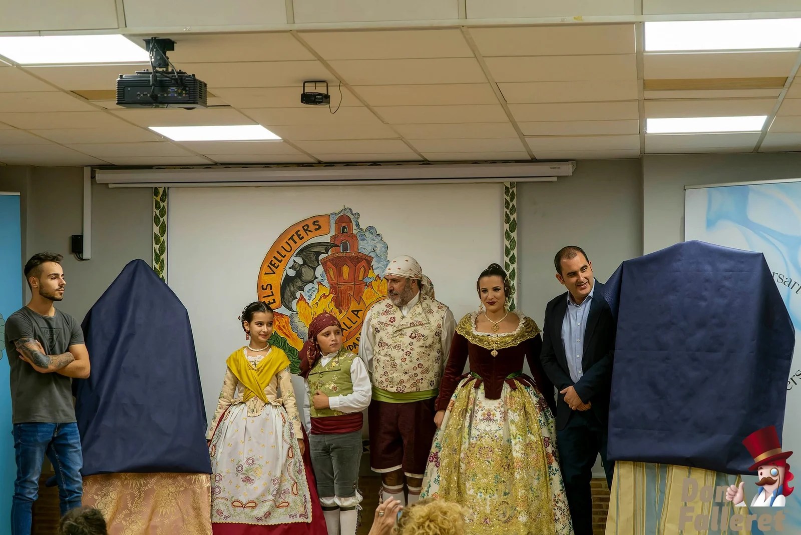 La Falla Velluters pisa fuerte en sección 1ªB con la falla de Paco Torres 26 BocetosVelluters 11