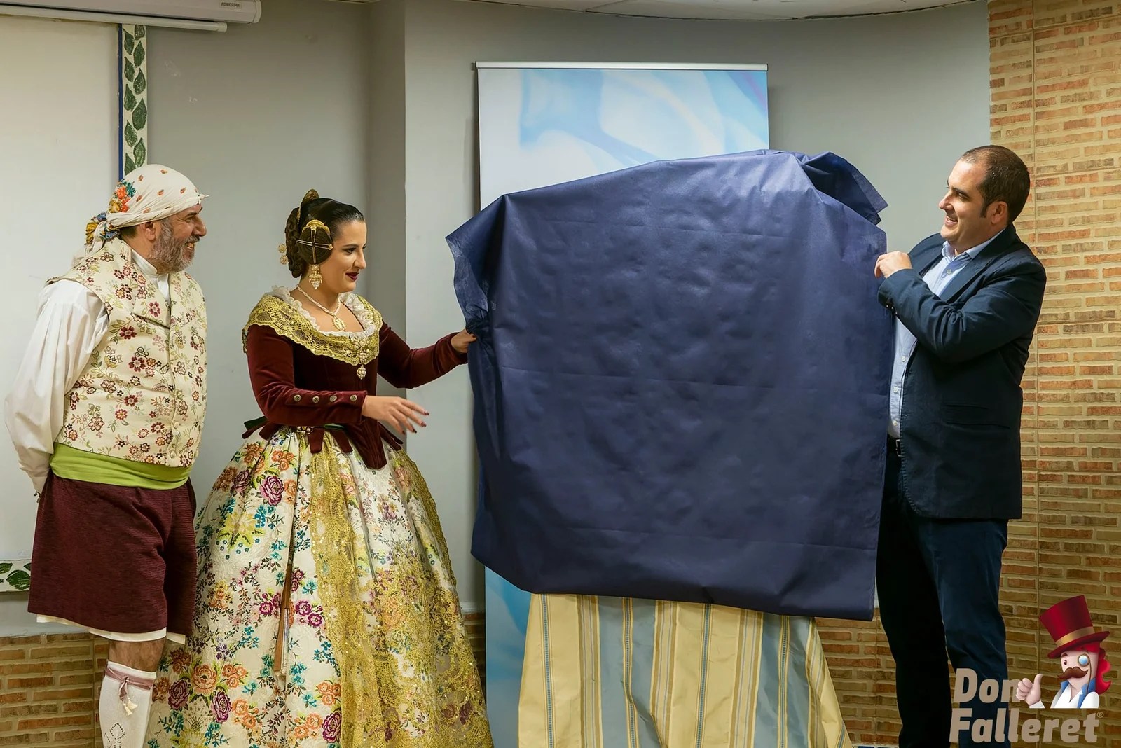 La Falla Velluters pisa fuerte en sección 1ªB con la falla de Paco Torres 37 BocetosVelluters 22