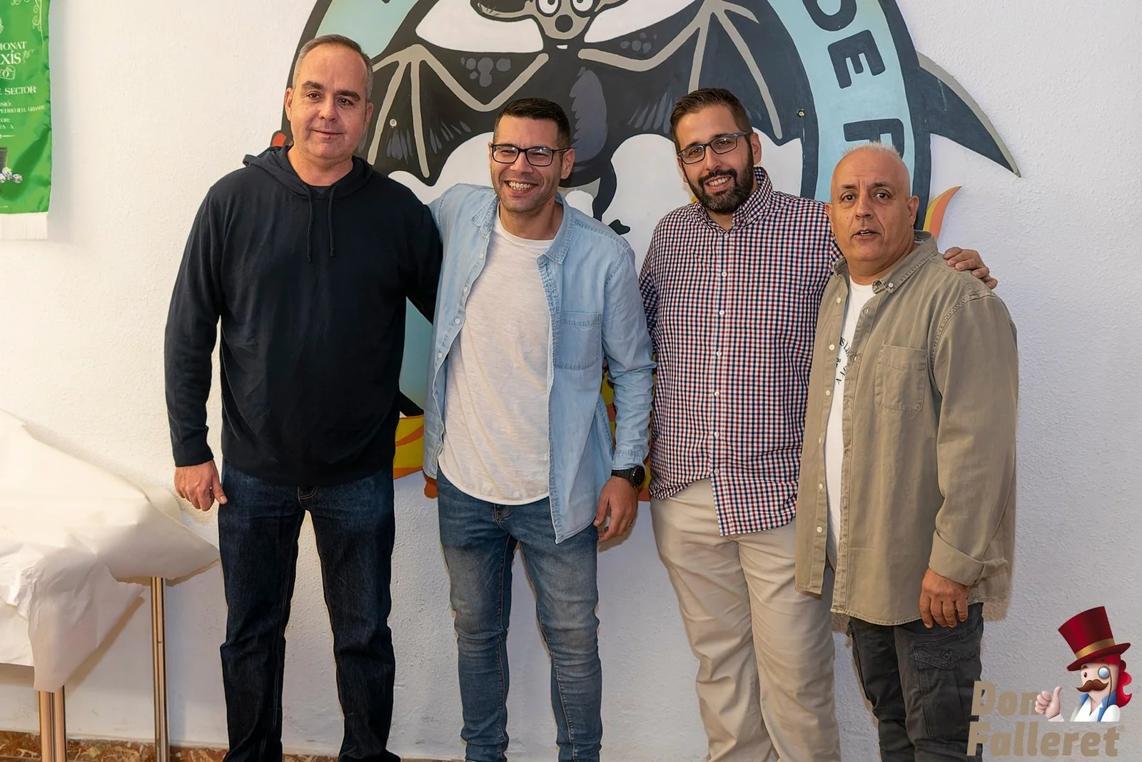 Joserra Lisarde y Xaume Torrent se estrenan en la Falla de Pere #Fallas2023 16 FallaDePere 2