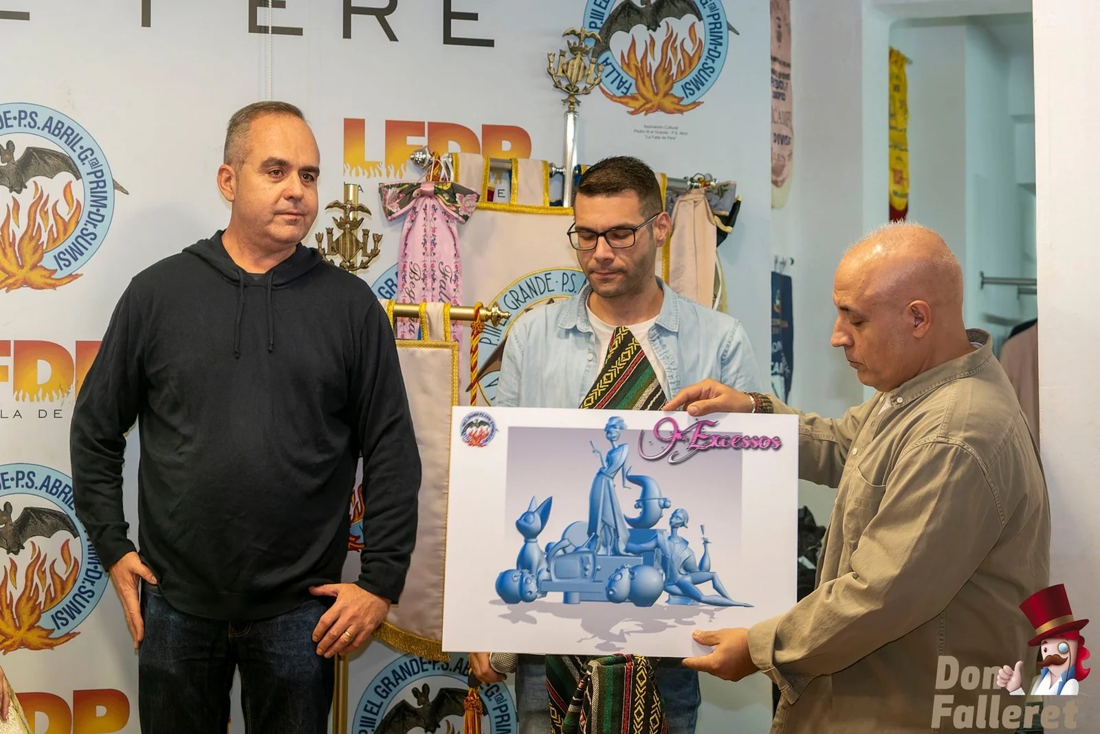 Joserra Lisarde y Xaume Torrent se estrenan en la Falla de Pere #Fallas2023 14 FallaDePere 20