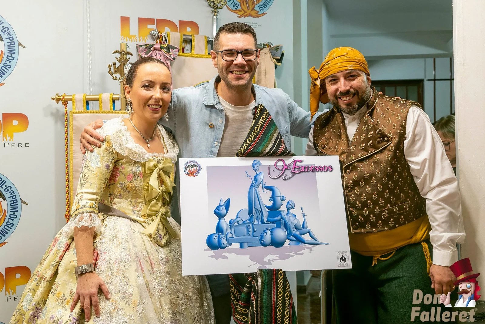 Joserra Lisarde y Xaume Torrent se estrenan en la Falla de Pere #Fallas2023 12 FallaDePere 30