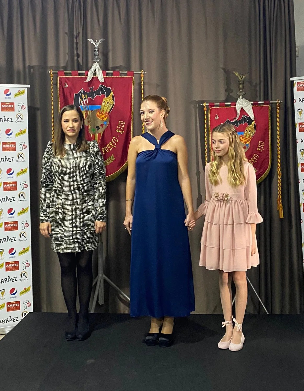 La Falla de la Llum proclama a sus Falleras Mayores #Fallas2023