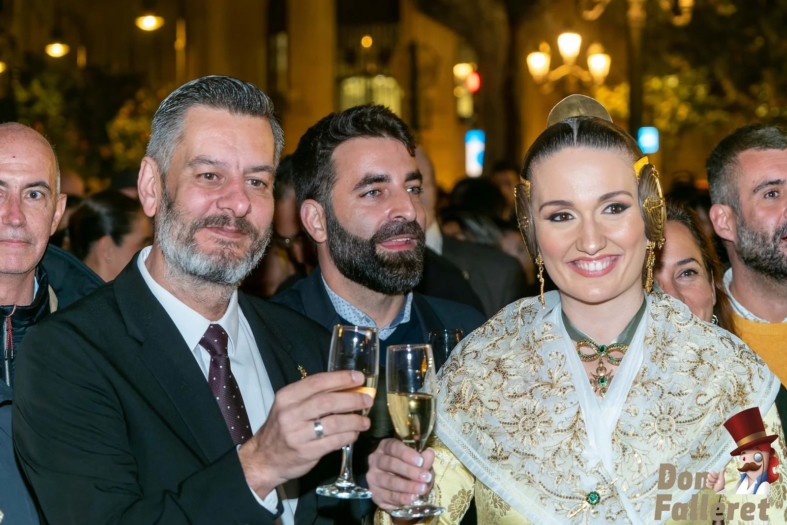 Un brindis por las #FallasUnesco FOTONOTICIA