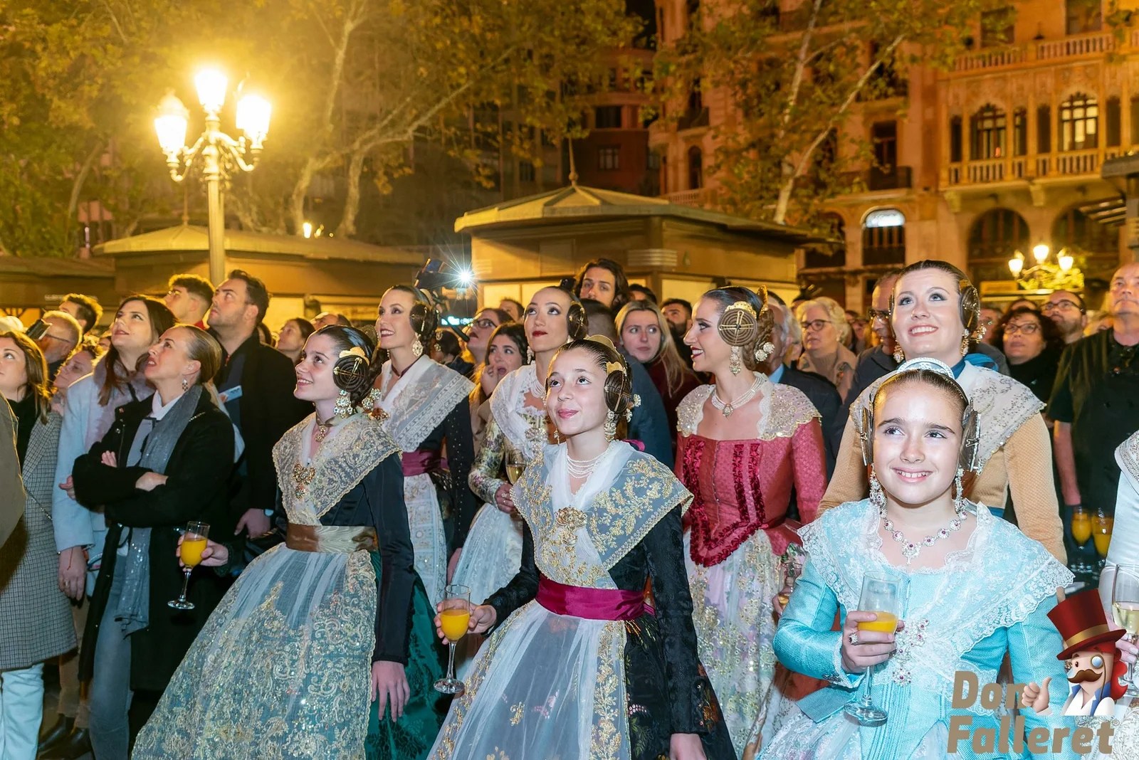 Un brindis por las #FallasUnesco FOTONOTICIA 26 Brindis 21