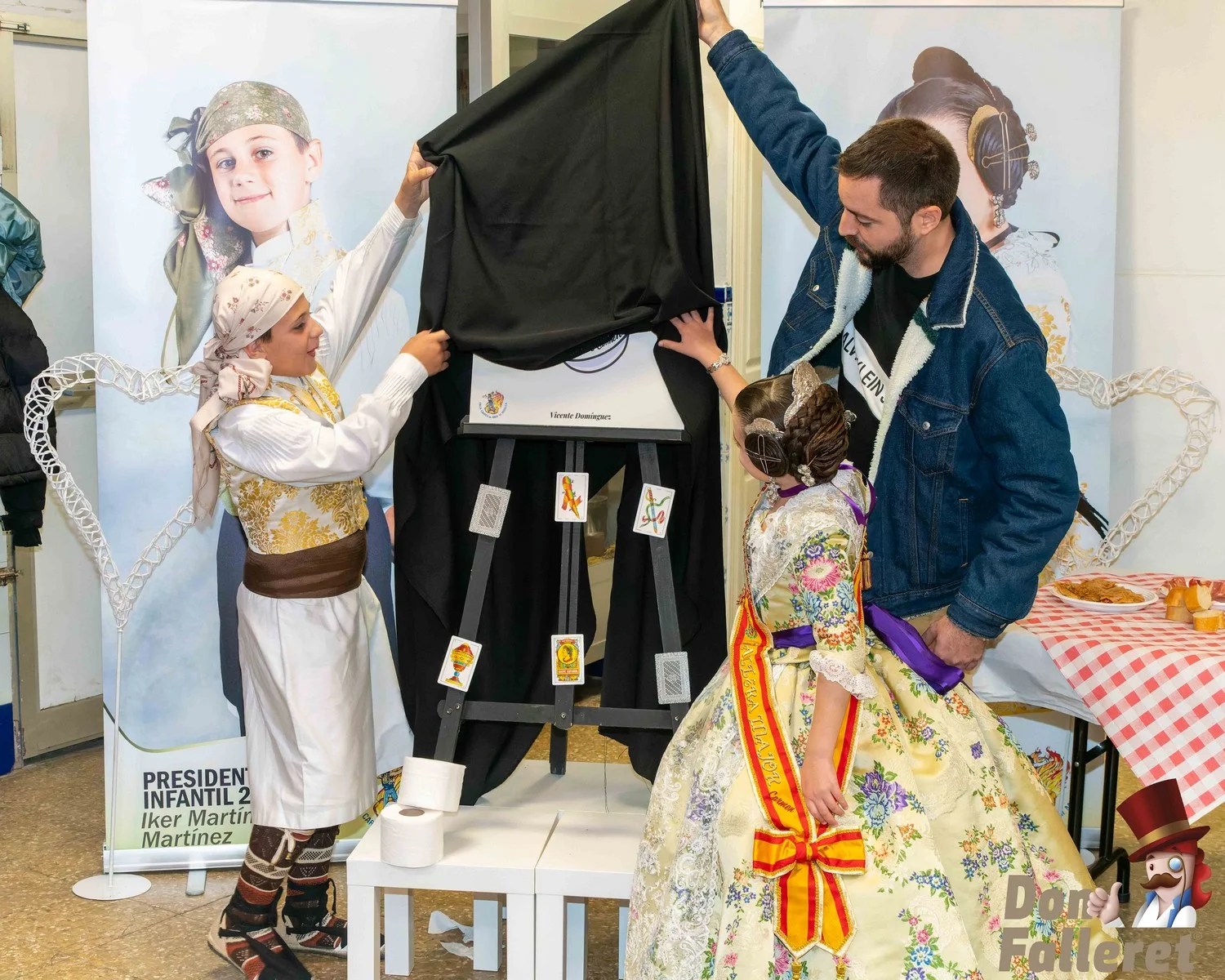 La Falla del Carrer de Baix quiere revalidar sus últimos cuatro primeros premios en 2023 13 BocetosCarrerDeBaix 8