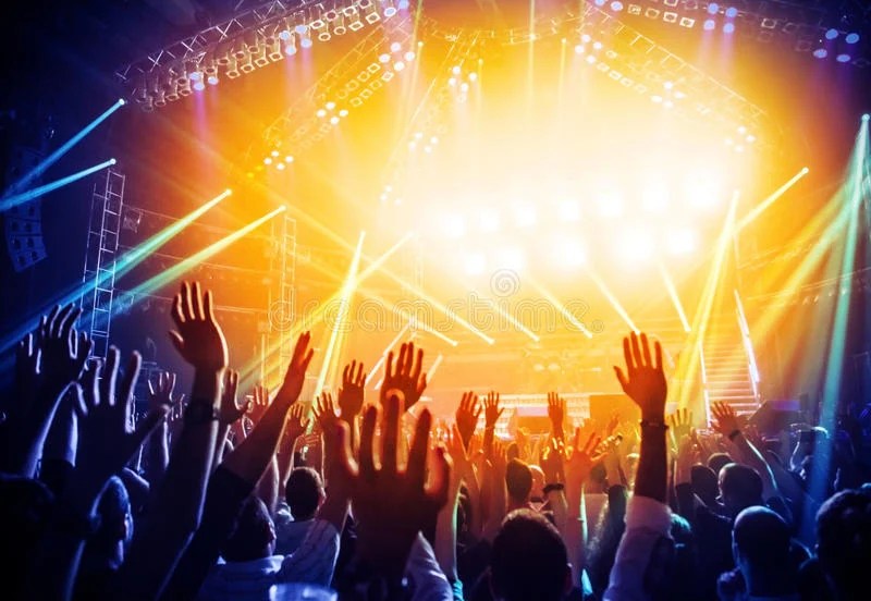 Los conciertos de Fallas vuelven a la Alameda en formato festival, con 16 horas de música en directo 4 concierto de rock 29673156