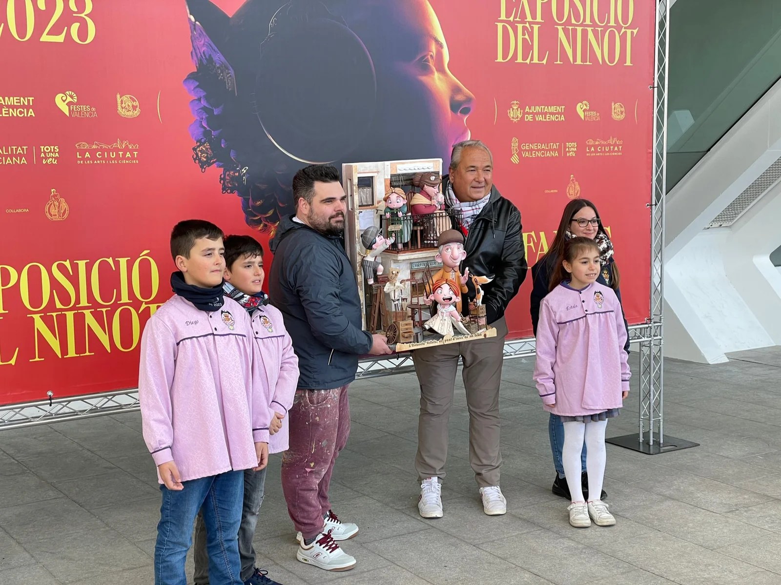 La llegada de los Ninots a la Ciudad de las Artes y las Ciencias anuncia la #ExpoNinot23 5 exponino23 30 enero 4