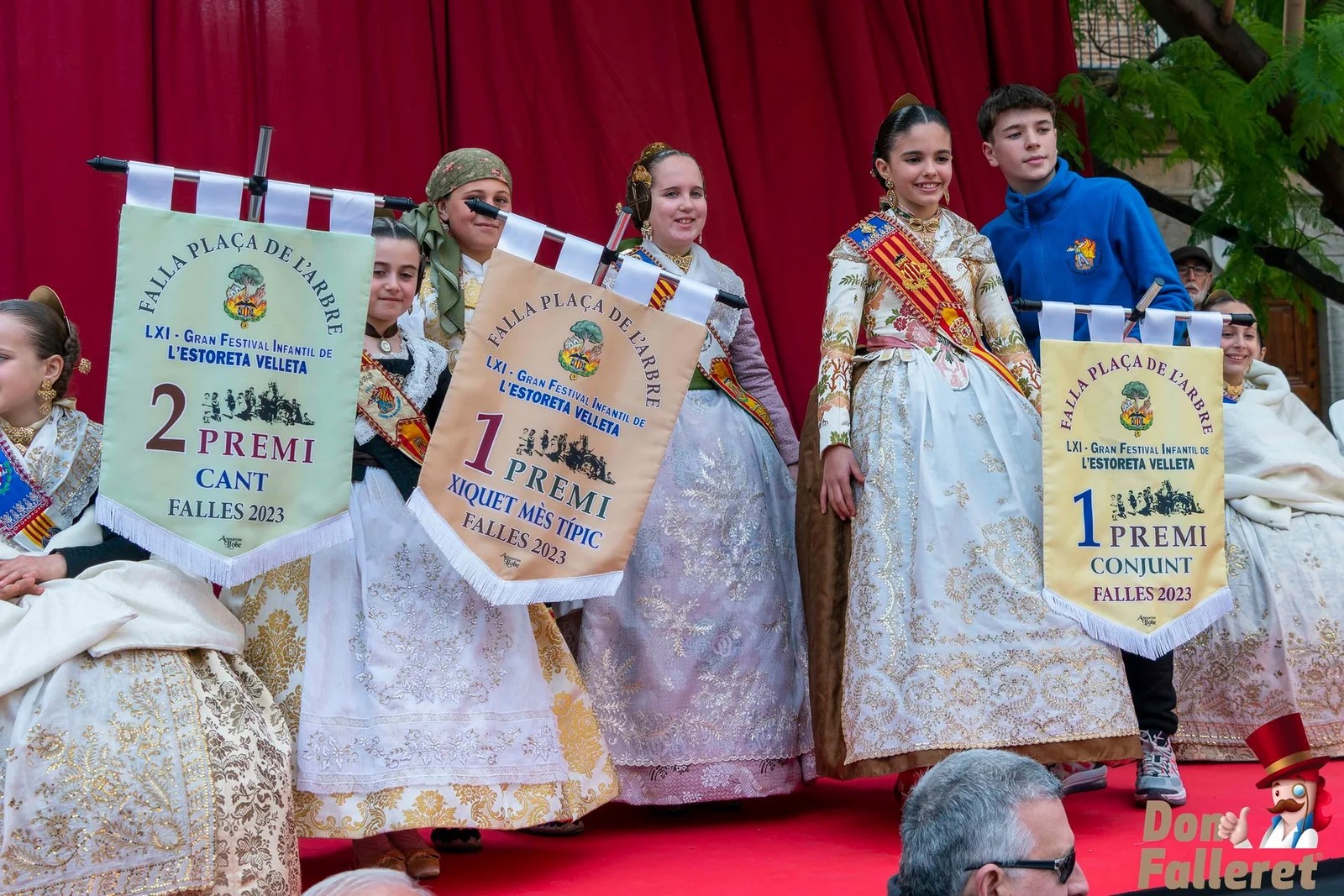 Les Falles del Carrer de Baix y Ribesan grans guanyadores del Cant de l’Estoreta Velleta de les Falles 2023