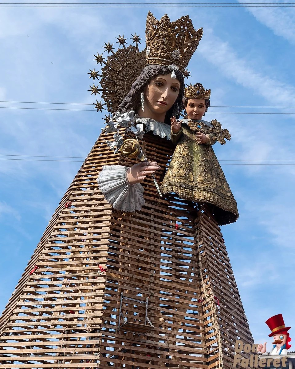 Ofrenda de Flores a la Virgen de los Desamparados - 17 de marzo - Comisiones Falleras 8 Ofrenda 17 1
