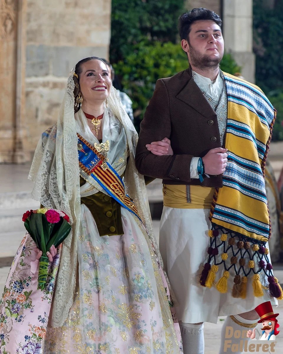 Ofrenda de Flores a la Virgen de los Desamparados - 17 de marzo - Comisiones Falleras 110 Ofrenda 17 103