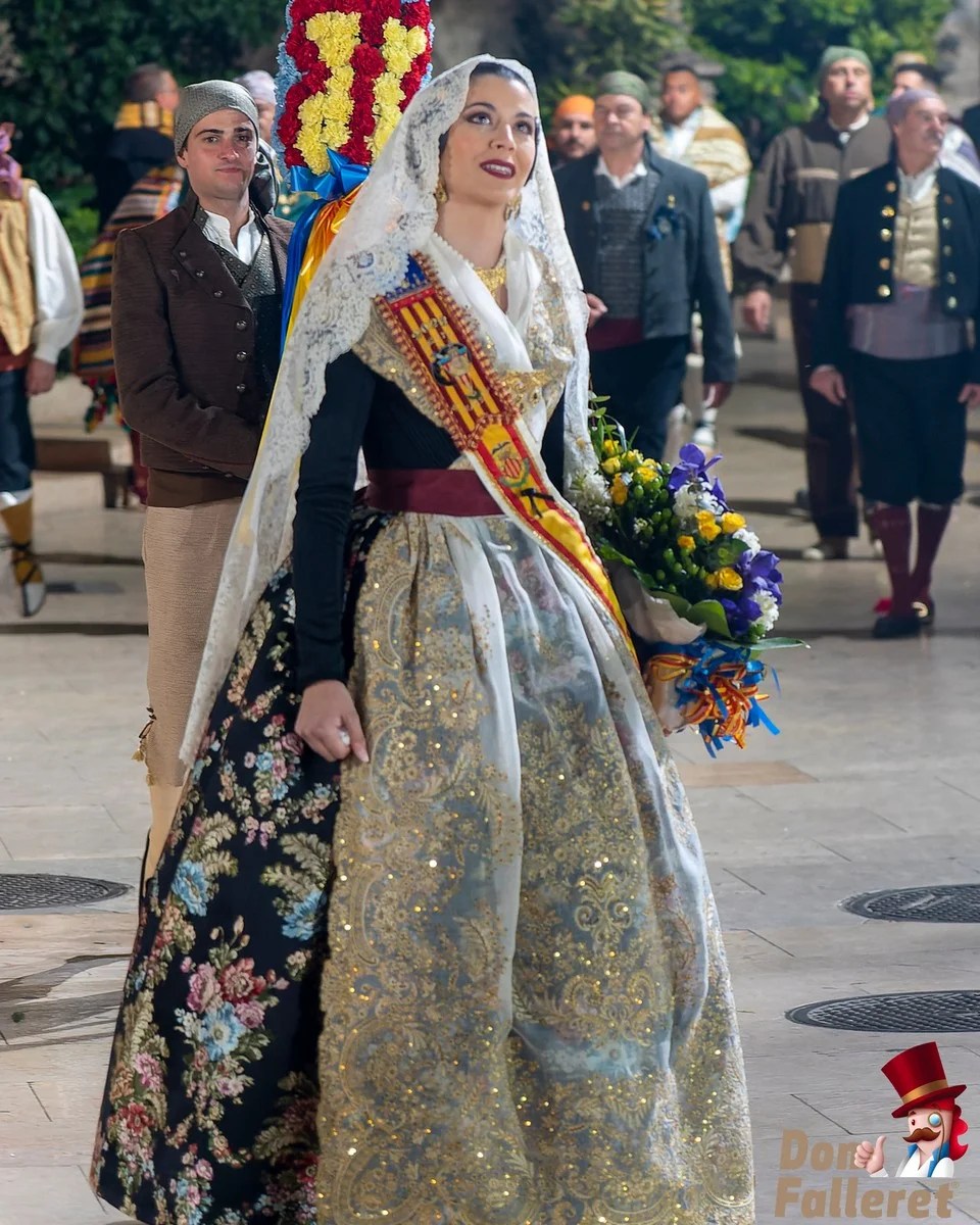Ofrenda de Flores a la Virgen de los Desamparados - 17 de marzo - Comisiones Falleras 114 Ofrenda 17 107