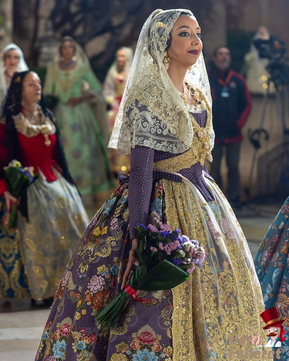 Ofrenda de Flores a la Virgen de los Desamparados - 17 de marzo - Comisiones Falleras 125 Ofrenda 17 118