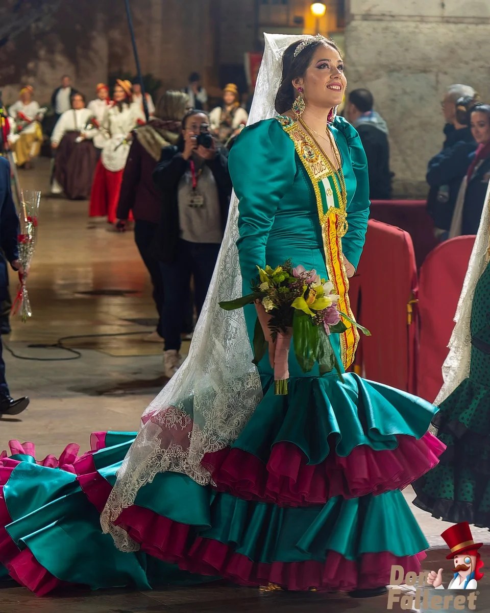 Ofrenda de Flores a la Virgen de los Desamparados - 17 de marzo - Comisiones Falleras 137 Ofrenda 17 130
