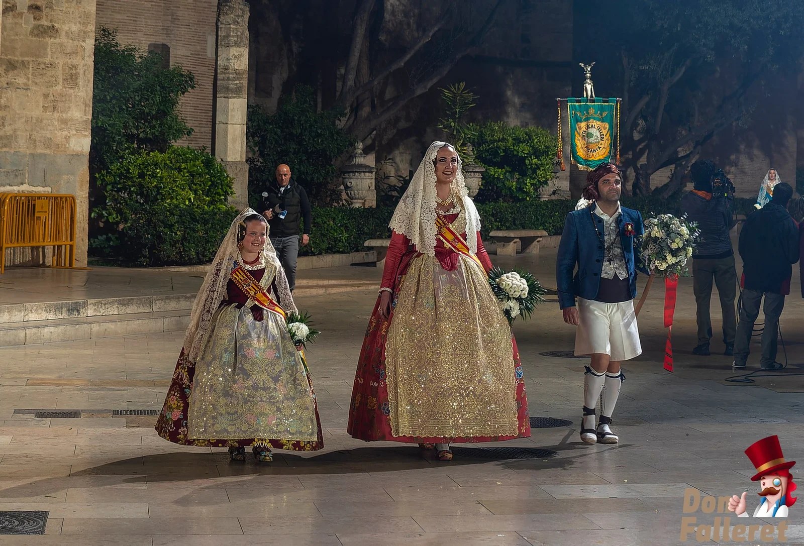 Ofrenda de Flores a la Virgen de los Desamparados - 17 de marzo - Comisiones Falleras 154 Ofrenda 17 147
