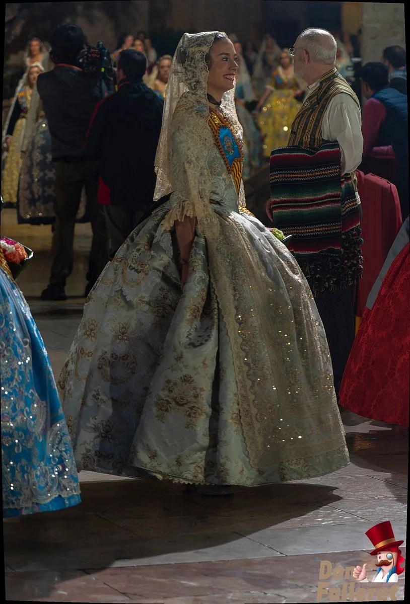 Ofrenda de Flores a la Virgen de los Desamparados - 17 de marzo - Comisiones Falleras 162 Ofrenda 17 155