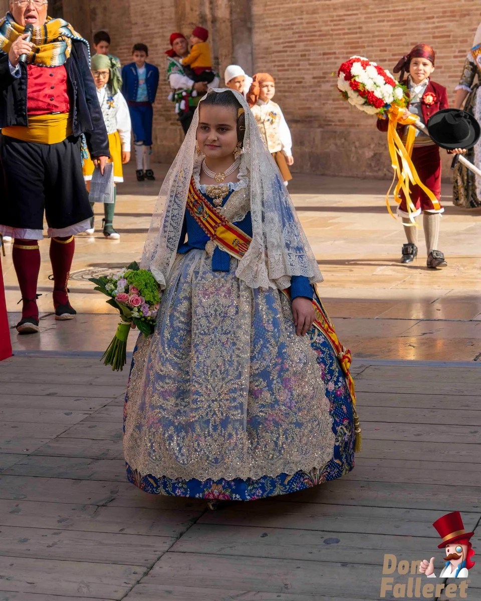 Ofrenda de Flores a la Virgen de los Desamparados - 17 de marzo - Comisiones Falleras 181 Ofrenda 17 174