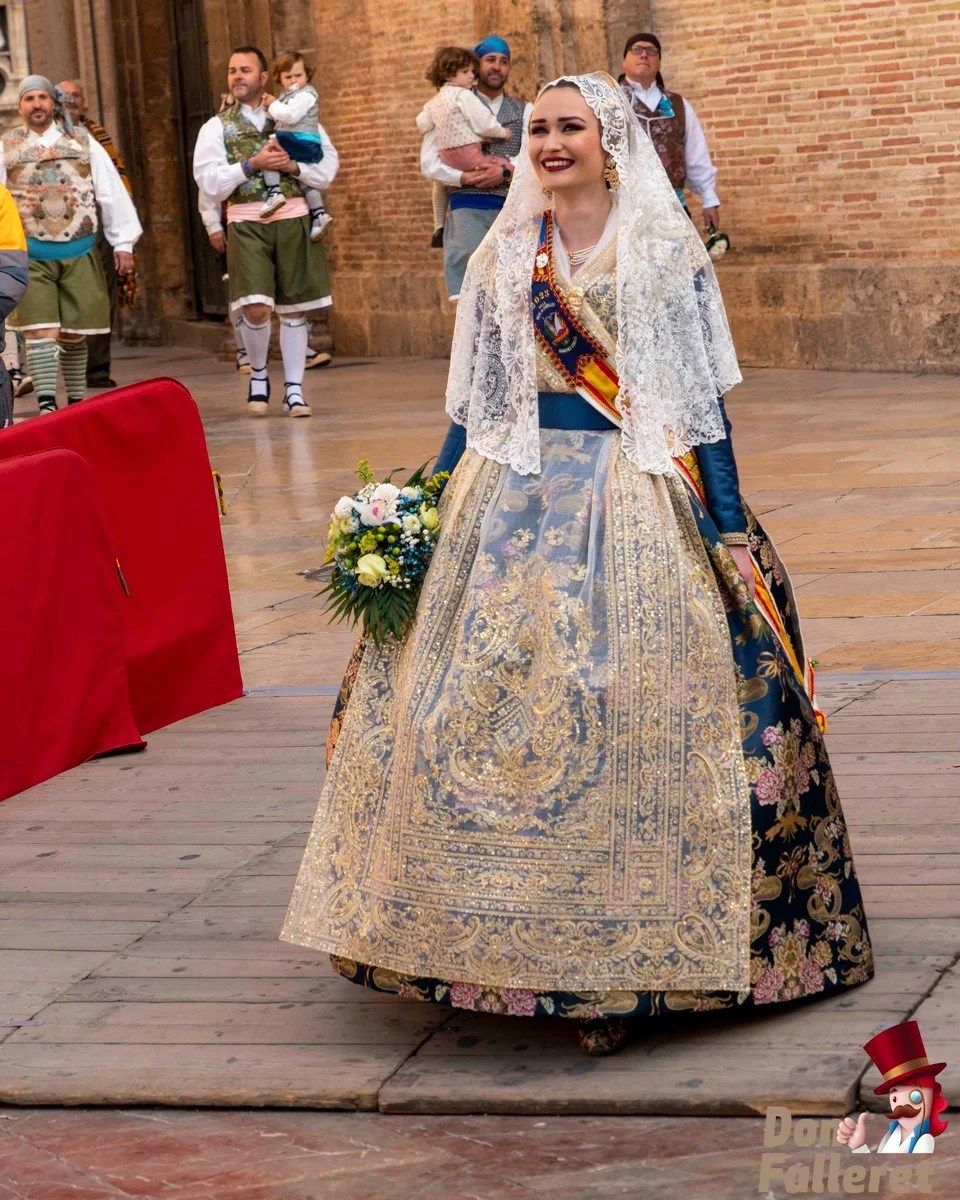 Ofrenda de Flores a la Virgen de los Desamparados - 17 de marzo - Comisiones Falleras 203 Ofrenda 17 196