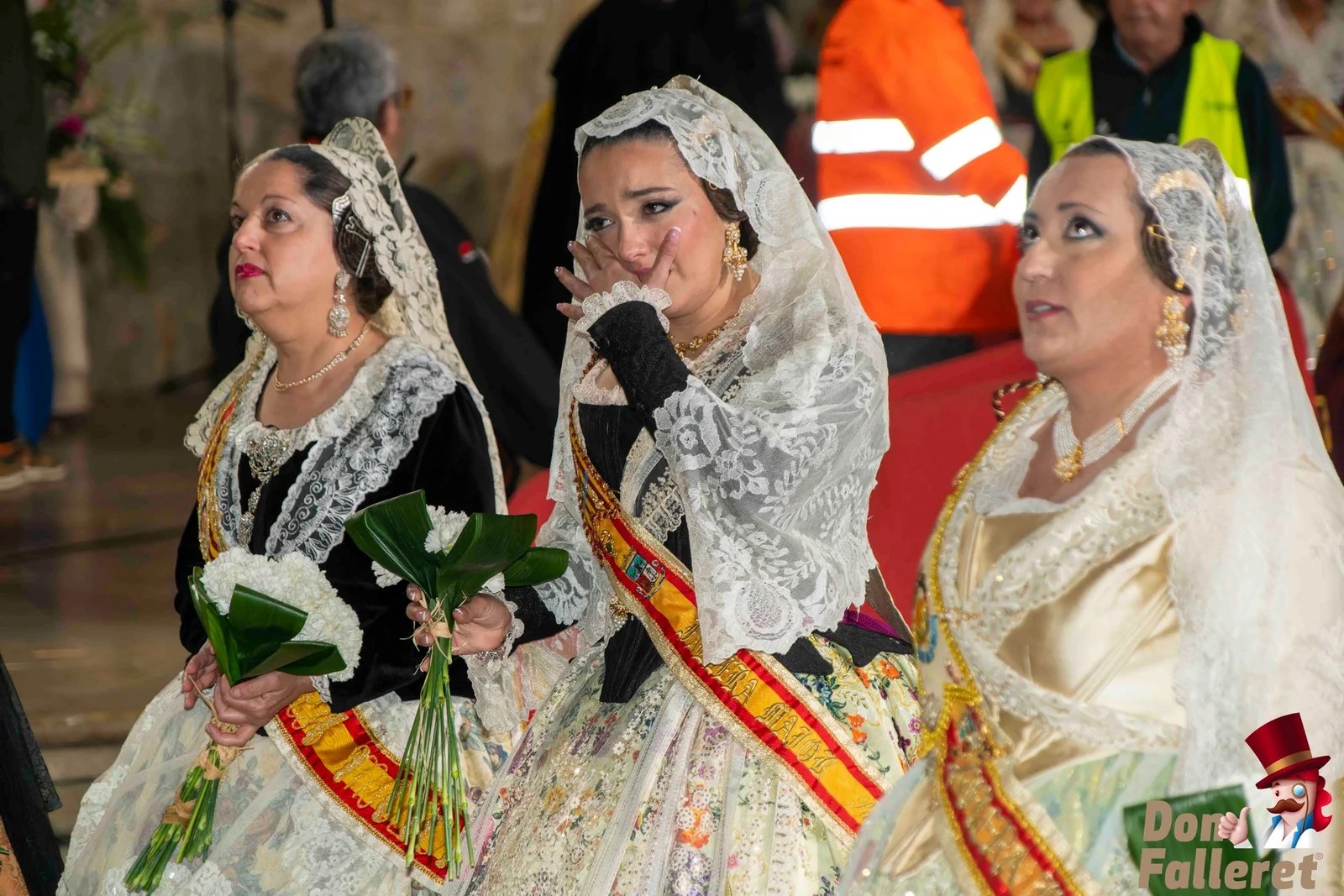 Ofrenda de Flores a la Virgen de los Desamparados - 17 de marzo - Comisiones Falleras 265 Ofrenda 17 258