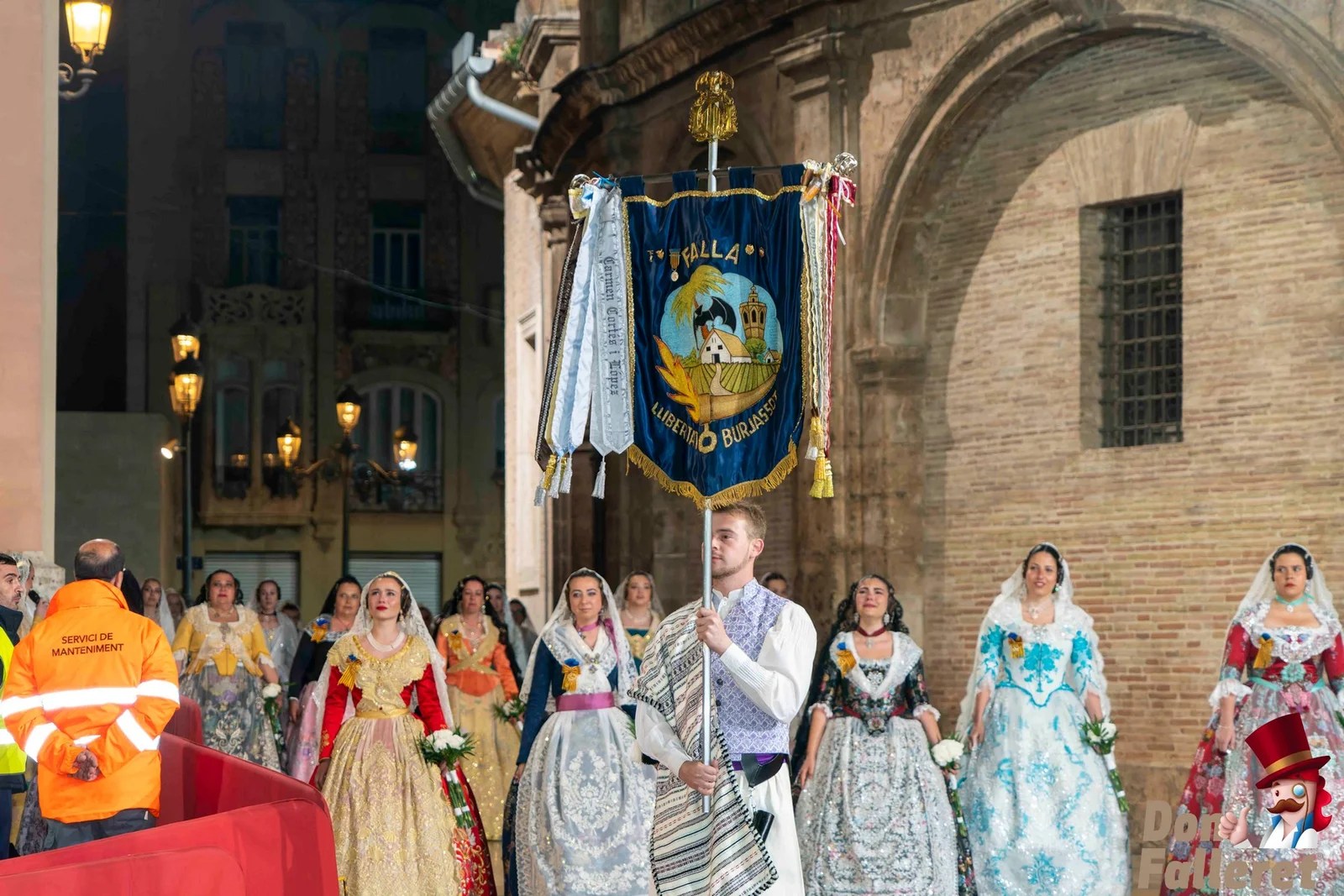 Ofrenda de Flores a la Virgen de los Desamparados - 17 de marzo - Comisiones Falleras 266 Ofrenda 17 259