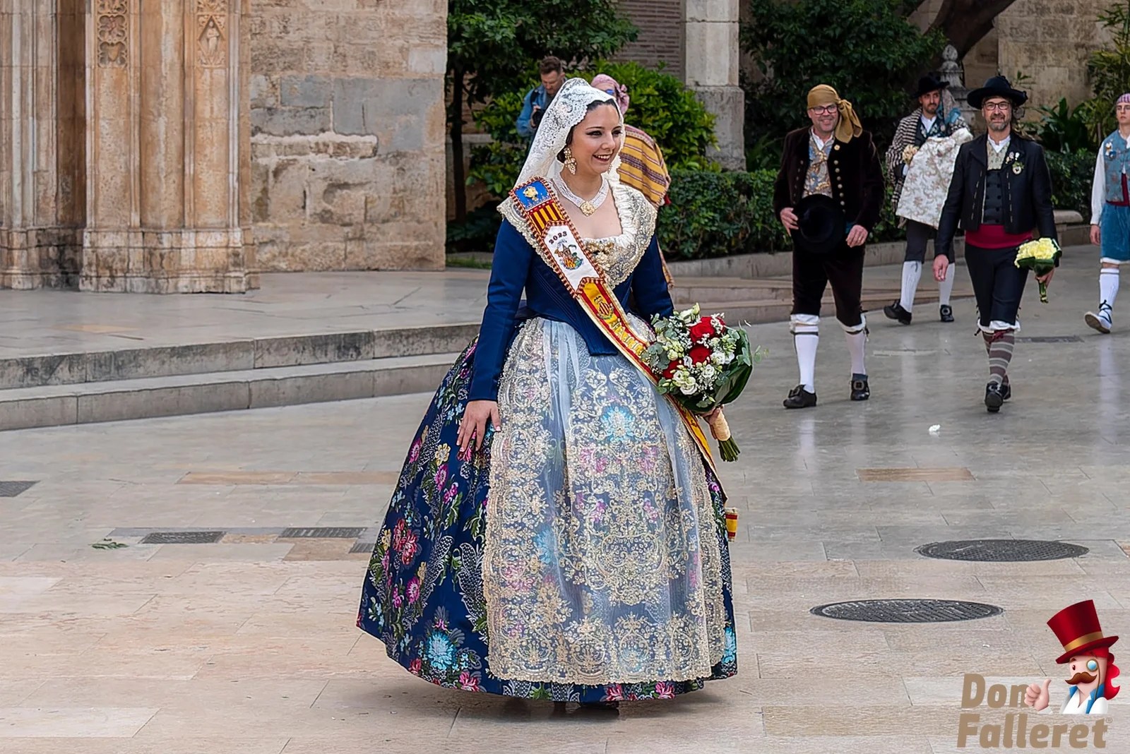 Ofrenda de Flores a la Virgen de los Desamparados - 17 de marzo - Comisiones Falleras 41 Ofrenda 17 34