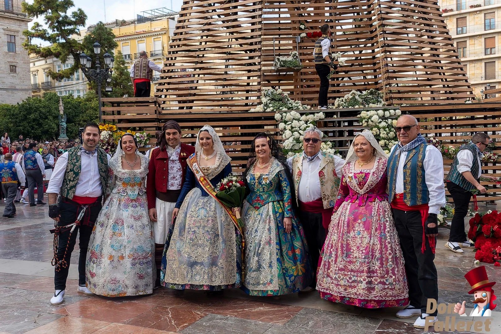 Ofrenda de Flores a la Virgen de los Desamparados - 17 de marzo - Comisiones Falleras 42 Ofrenda 17 35