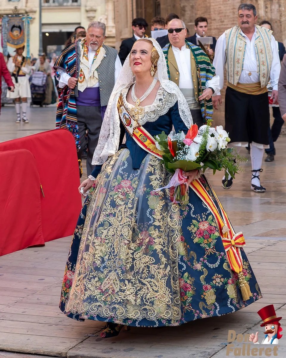 Ofrenda de Flores a la Virgen de los Desamparados - 17 de marzo - Comisiones Falleras 59 Ofrenda 17 52