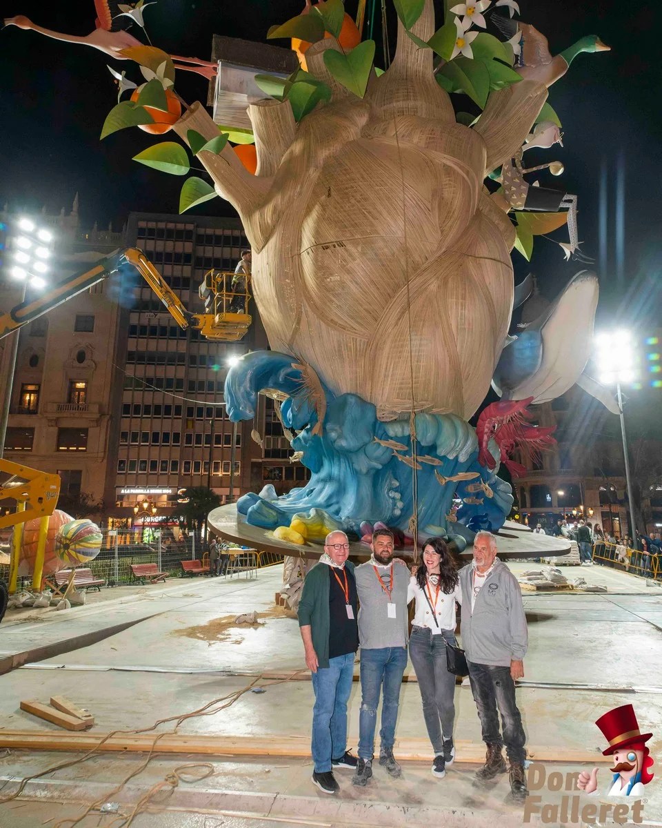 El Corazón de la Falla Municipal ya late en la Plaza del Ayuntamiento 5 Remate FallaMunicipal 31