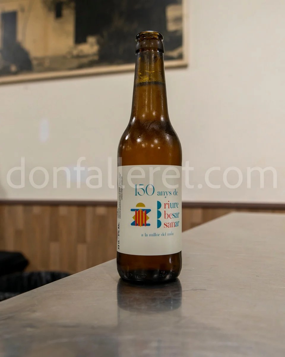 Una cerveza conmemorativa y una subasta solidaria por los 150 años de la Falla Ribesan 9 Cerveza Ribesan 1