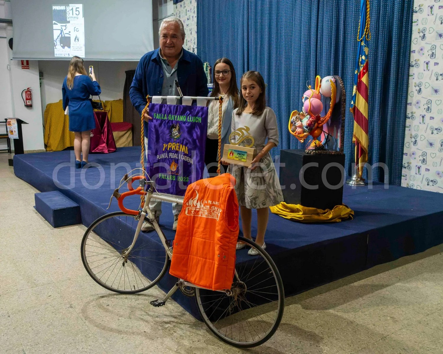 Duque de Gaeta gana el Premi Plantà, pedal i cadena de la Falla Gayano 8 Premio PlantaPedalCadena 59