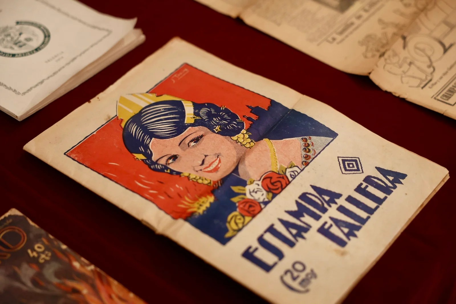 Junta Central Fallera recibe una donación de llibrets de falla de las primeras décadas del siglo XX 4 094A2662