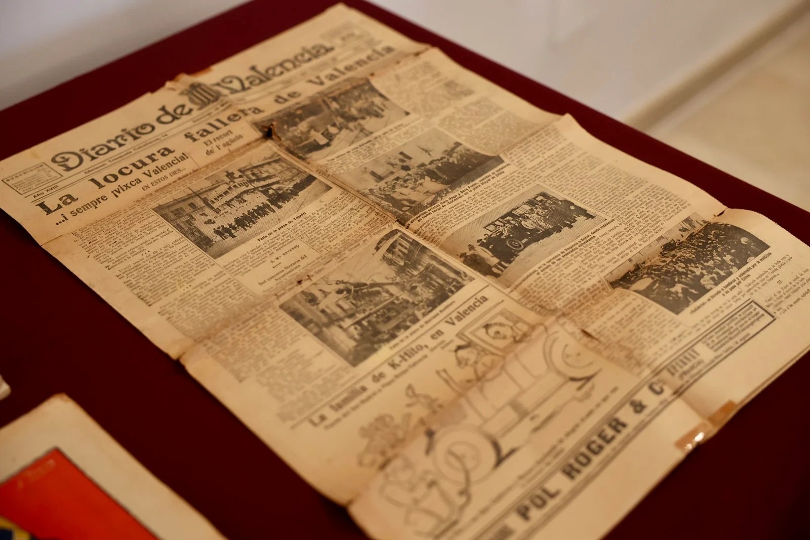 Junta Central Fallera recibe una donación de llibrets de falla de las primeras décadas del siglo XX 5 094A2665