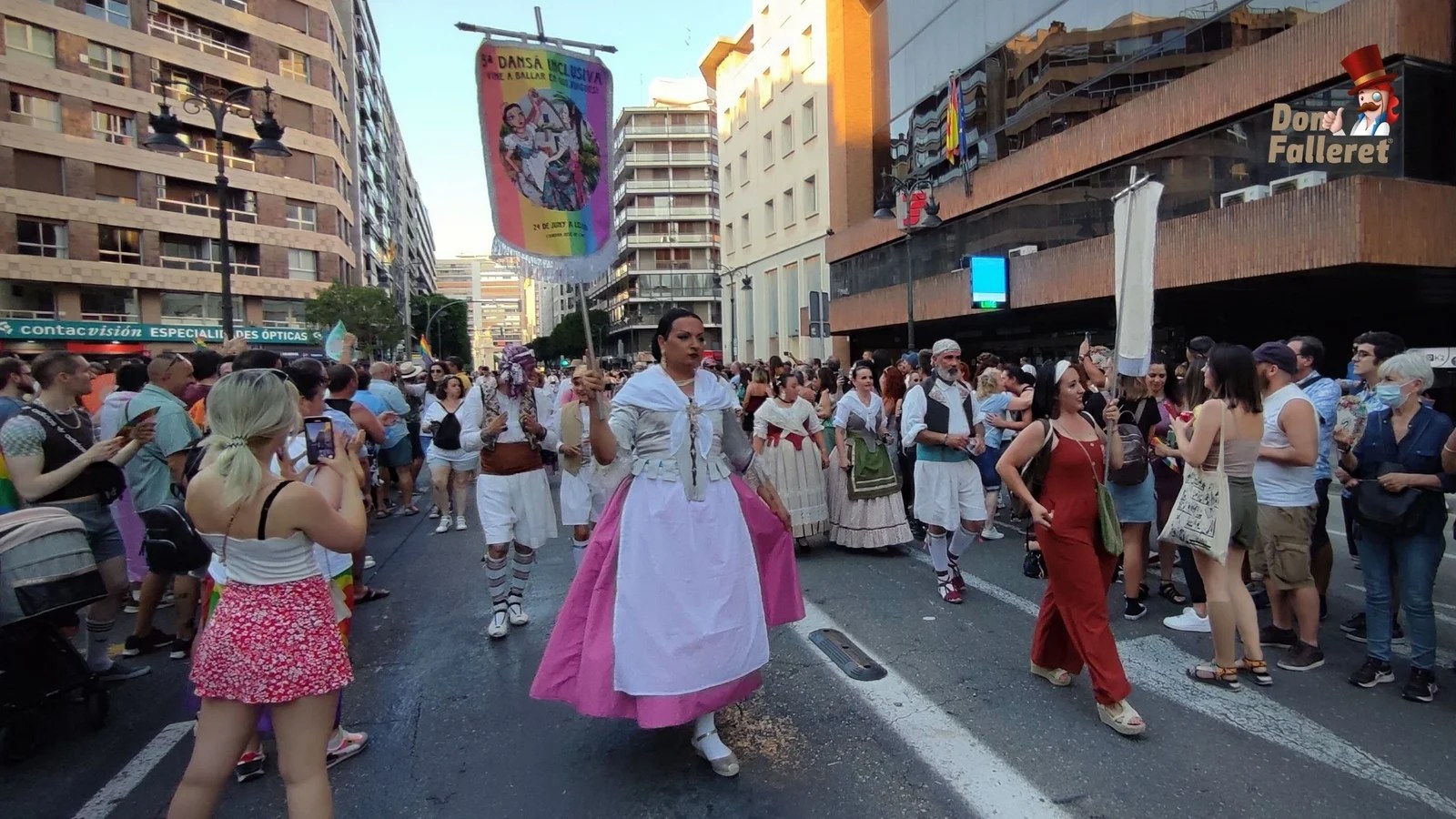Amplio apoyo fallero a la celebración del Día Internacional del Orgullo LGTBIQ+ 5 Orgullo Fallas 2023 6