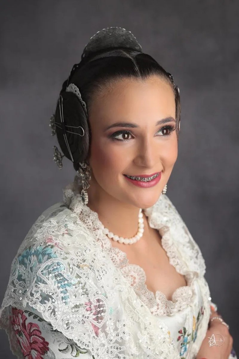 Ellas son las preseleccionadas del Sector Malvarrosa-Cabanyal-Beteró #Preselecciones24 6 ALBA BARBERA NIETO Falla San Rafael Anton Martin