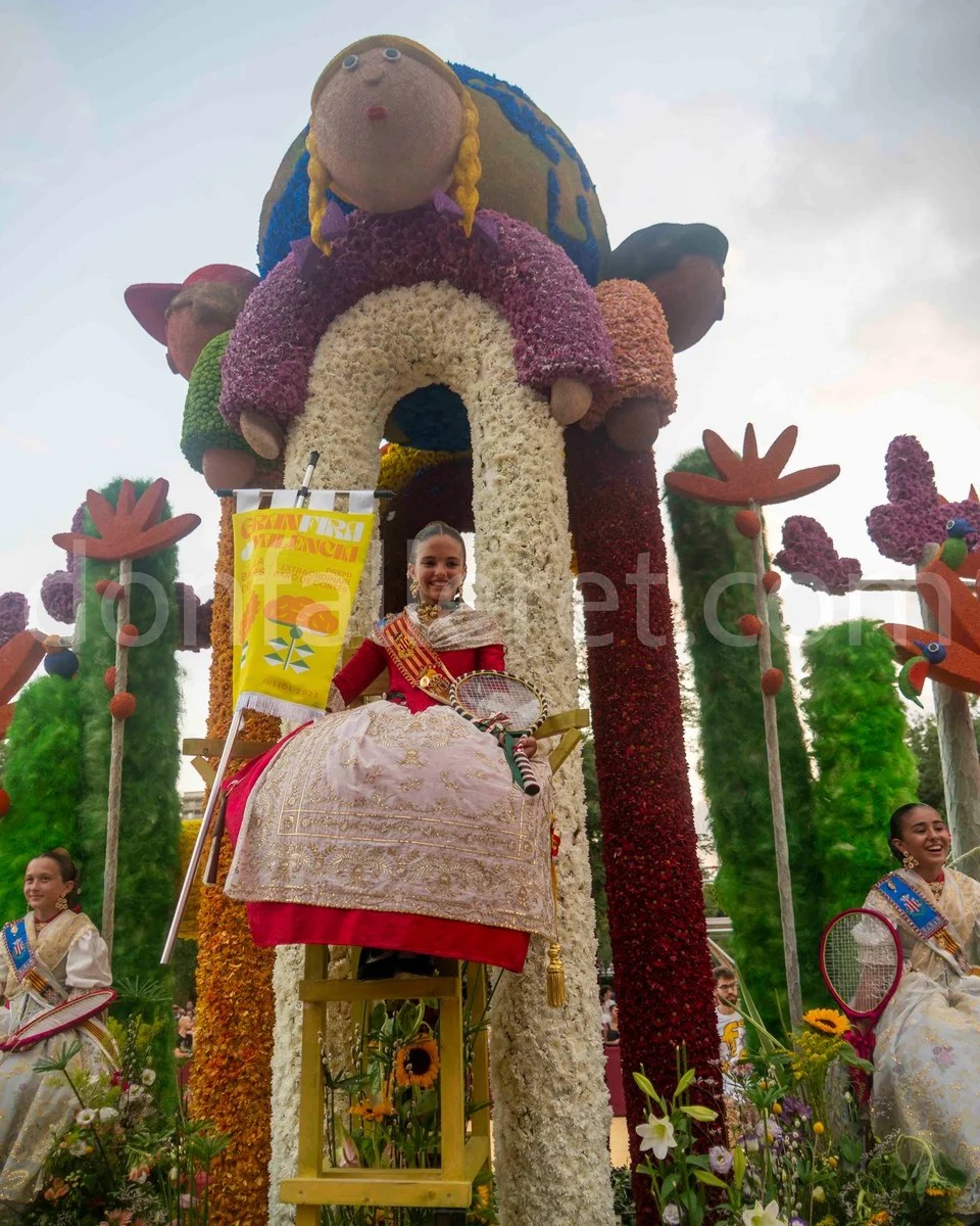 La Batalla de Flores pone el punto final a la Gran Fira de Valencia 40 Batalla Flors 103