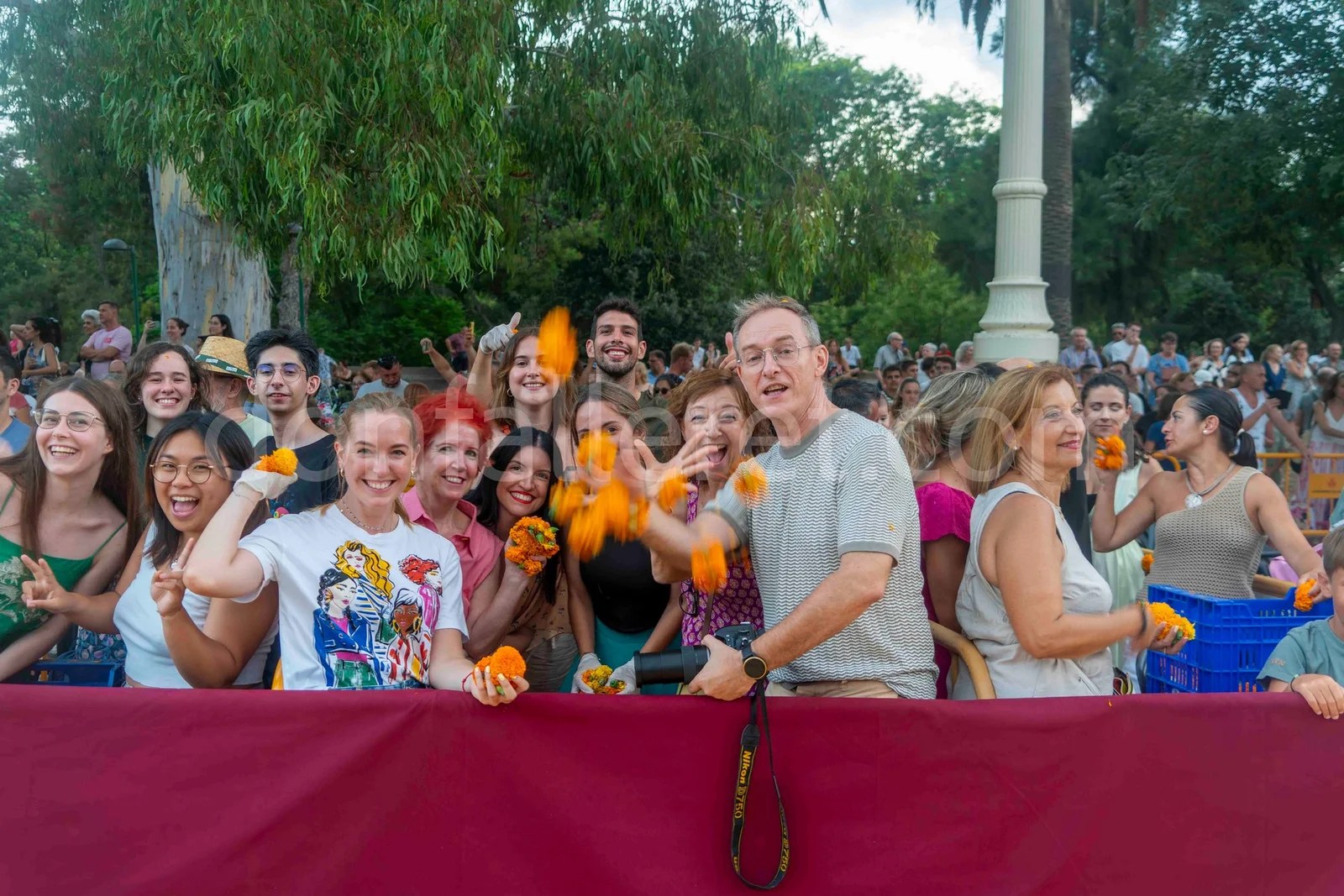 La Batalla de Flores pone el punto final a la Gran Fira de Valencia 84 Batalla Flors 109