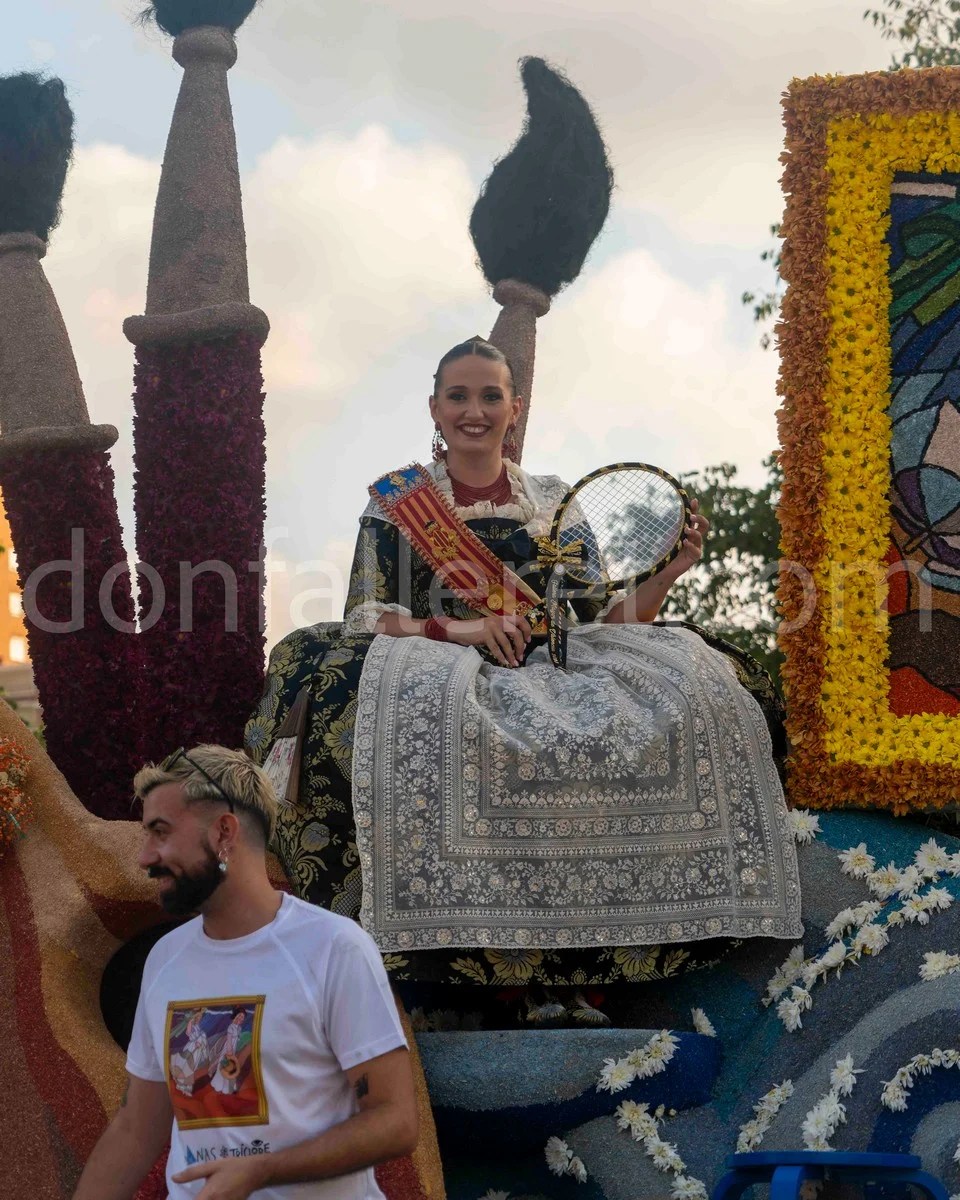La Batalla de Flores pone el punto final a la Gran Fira de Valencia 2 Batalla Flors 49