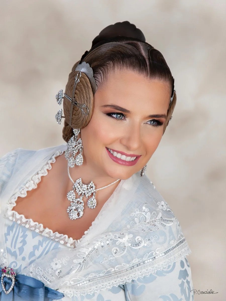 Ellas son las preseleccionadas del Sector Quart de Poblet-Xirivella #Preselecciones24 5 CARLA GOMEZ RUIZ Falla Maestro Serrano Alicante