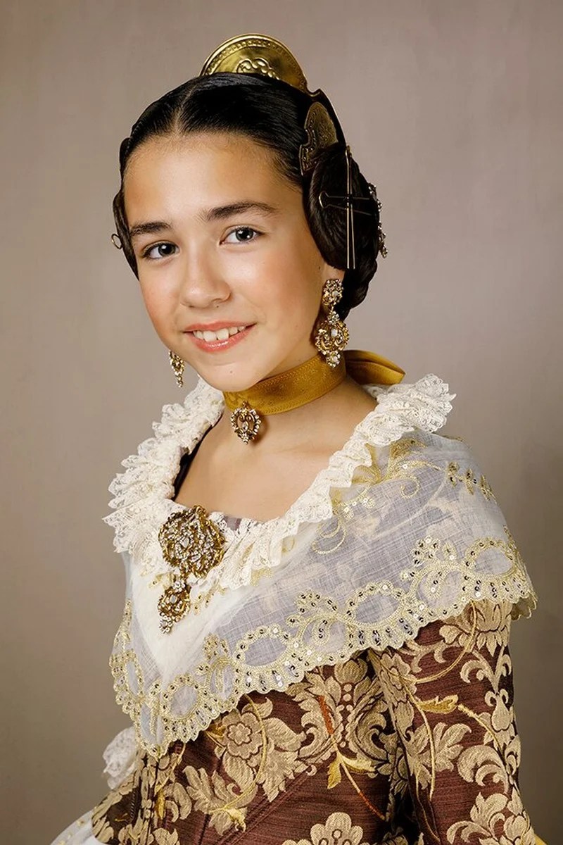 Ellas son las preseleccionadas del Sector Quart de Poblet-Xirivella #Preselecciones24 2 NURIA SAIZ NAVARRO Falla Poeta LLorente