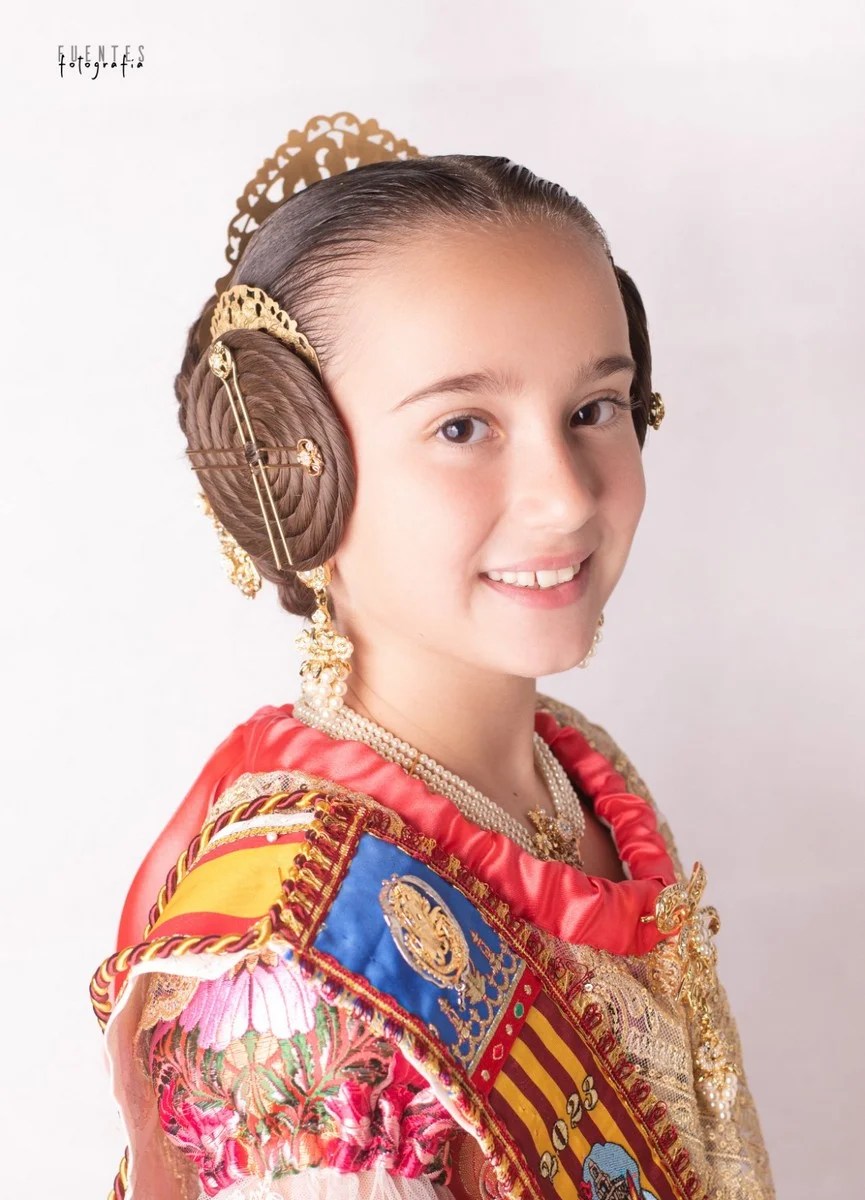 Ellas son las preseleccionadas del Sector Benimàmet-Burjassot-Beniferri #Preselecciones24 1 SARA BORGONON CASTRO Falla Campamento La Yesa