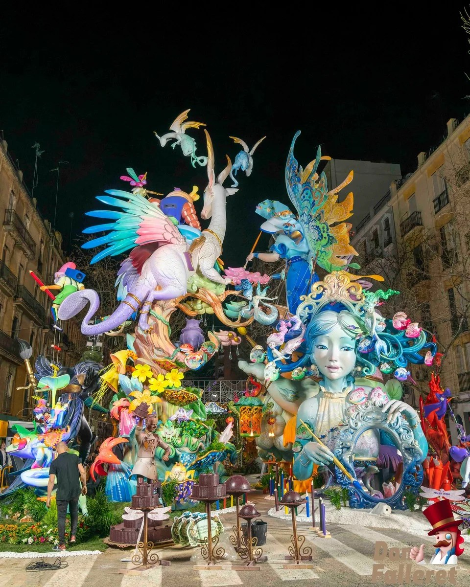 La Falla ganadora del 1º Premio de Sección Especial de las Fallas de Valencia 2023 en imágenes 9