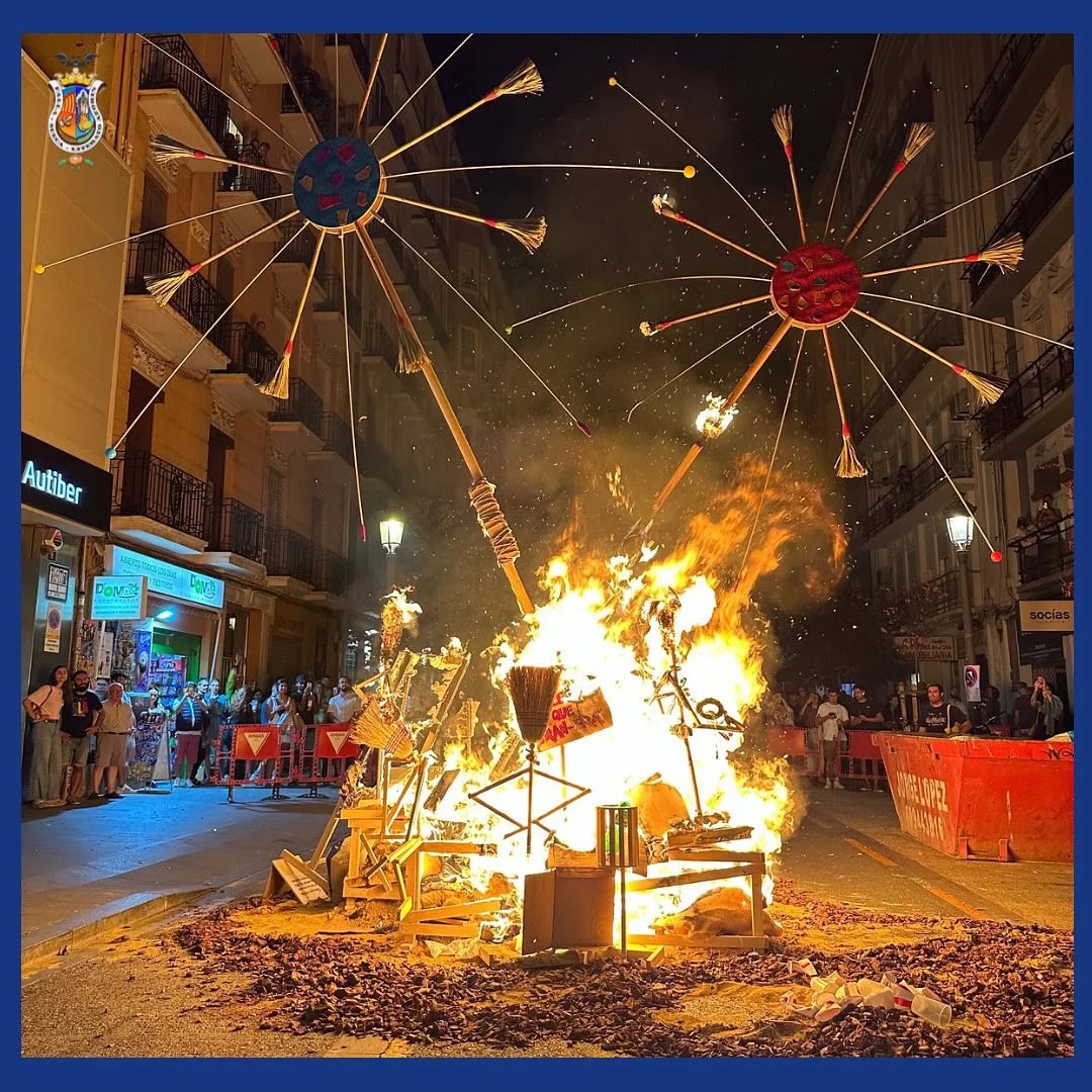 Celebración del Mig Any Faller en la comisión de Sueca-Literato Azorín: Un día de tradición y participación fallera 6 382460244 18303859522113829 3090630665591464951 n