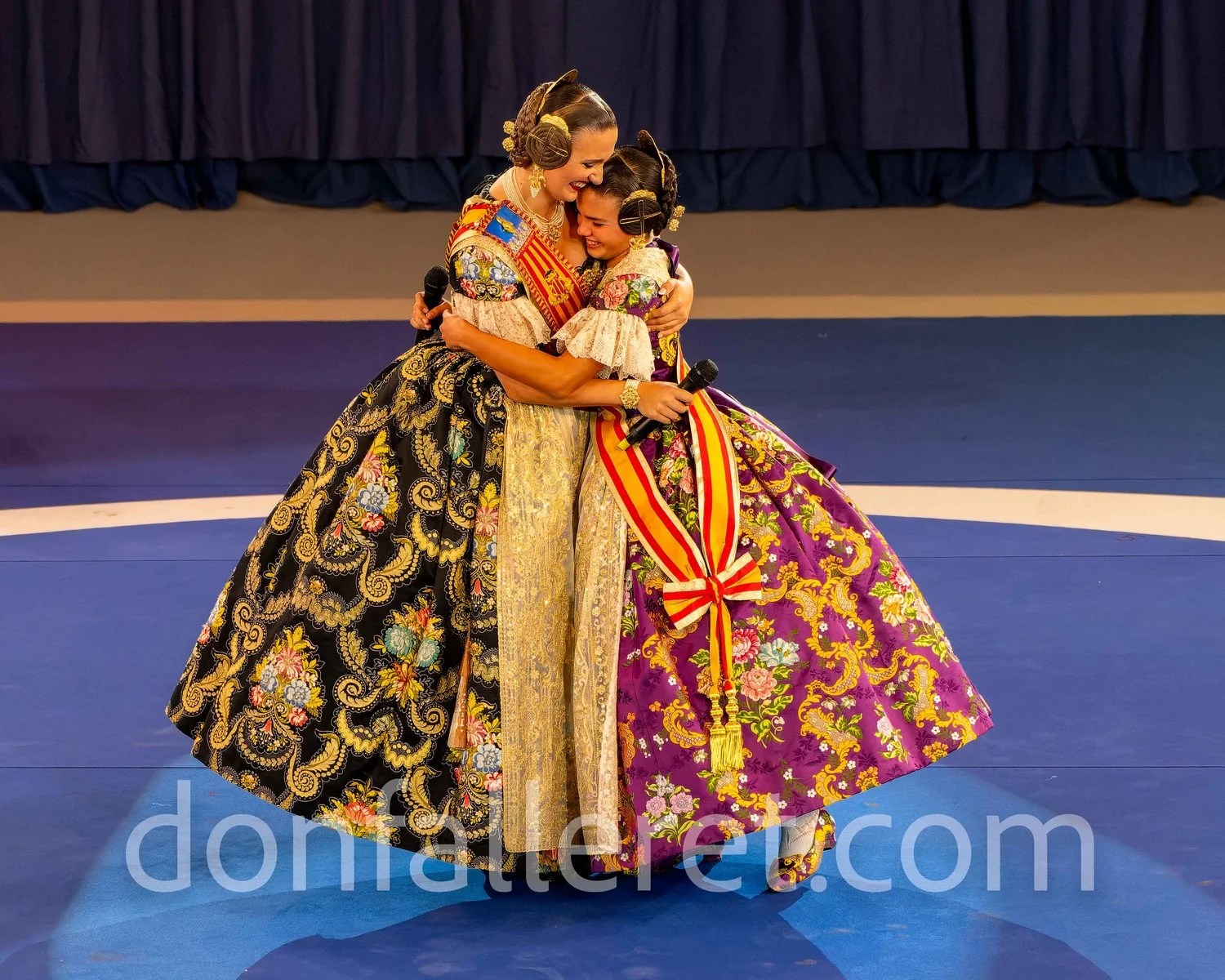 Las Fallas de Valencia eligen a las Candidatas a Falleras Mayores de Valencia 2024 5 Despedida Fonteta 7 2