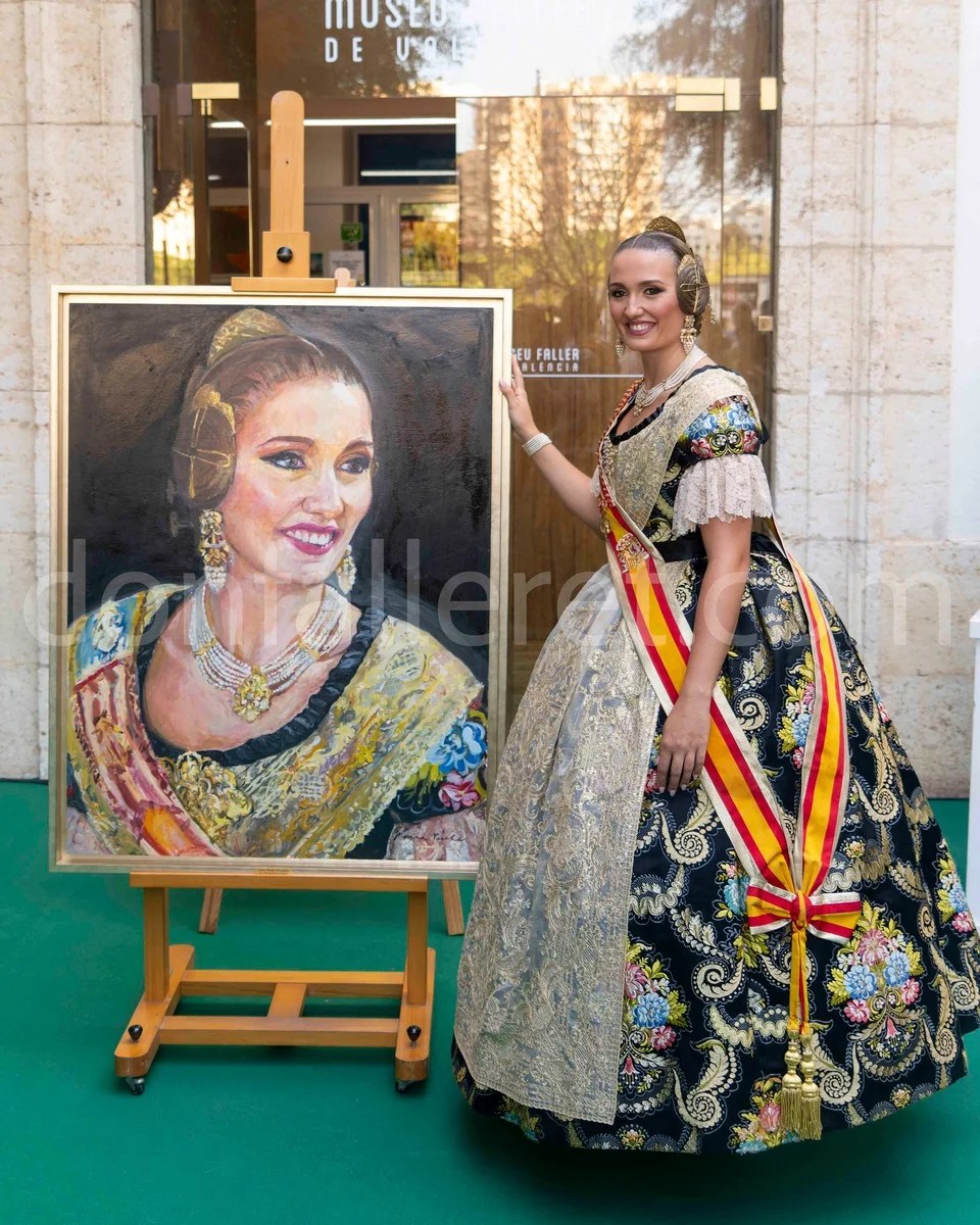 El acto de entrega de los Ninots Indultats inicia el curso fallero 10 EntregaNinot 36