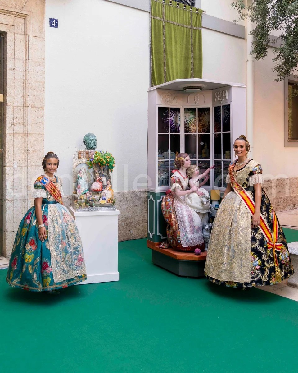 El acto de entrega de los Ninots Indultats inicia el curso fallero 5 EntregaNinot 47