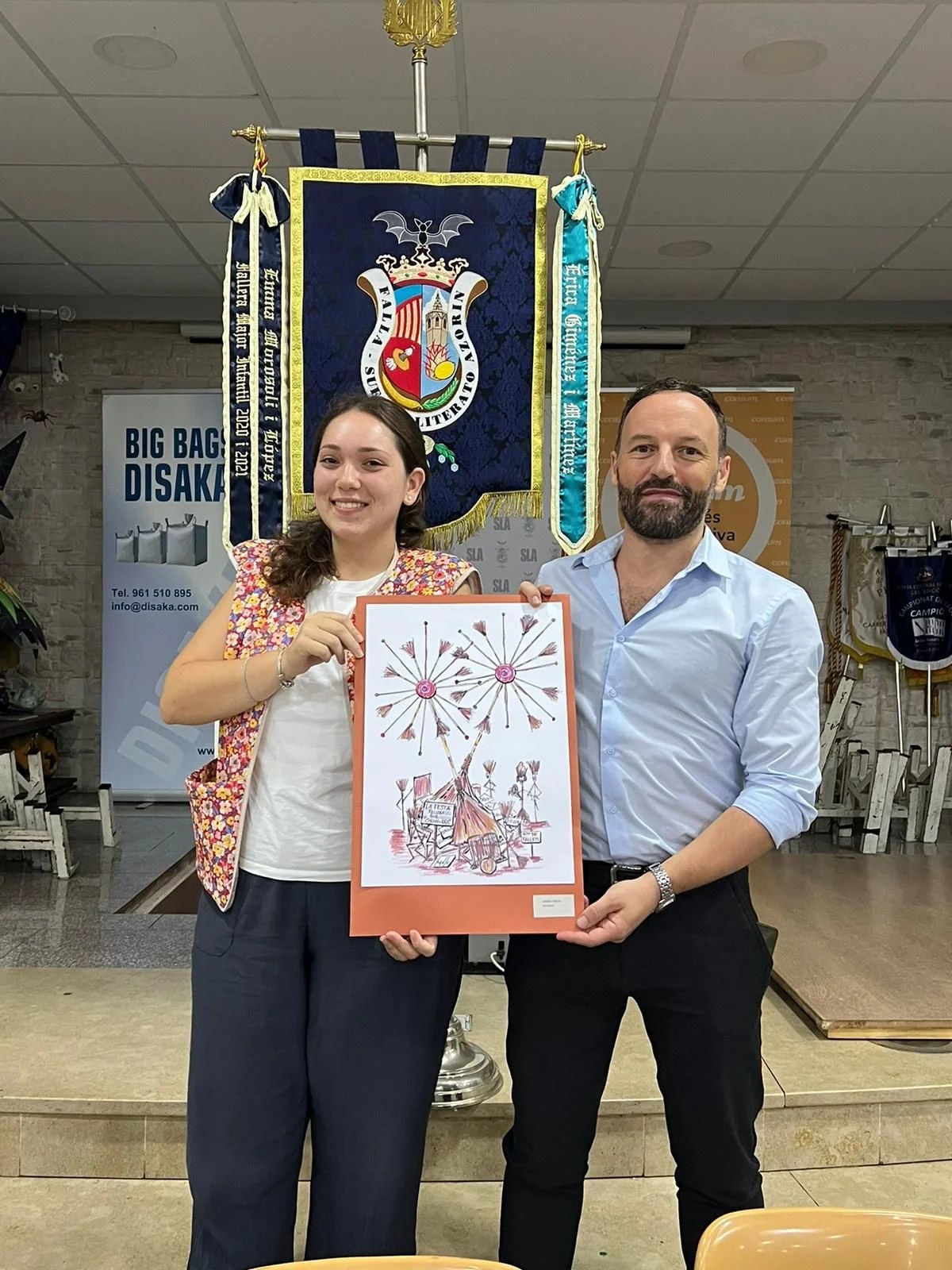 Una Faguera y sus Fagueres 2023 en Ruzafa para celebrar el Mig Any Faller