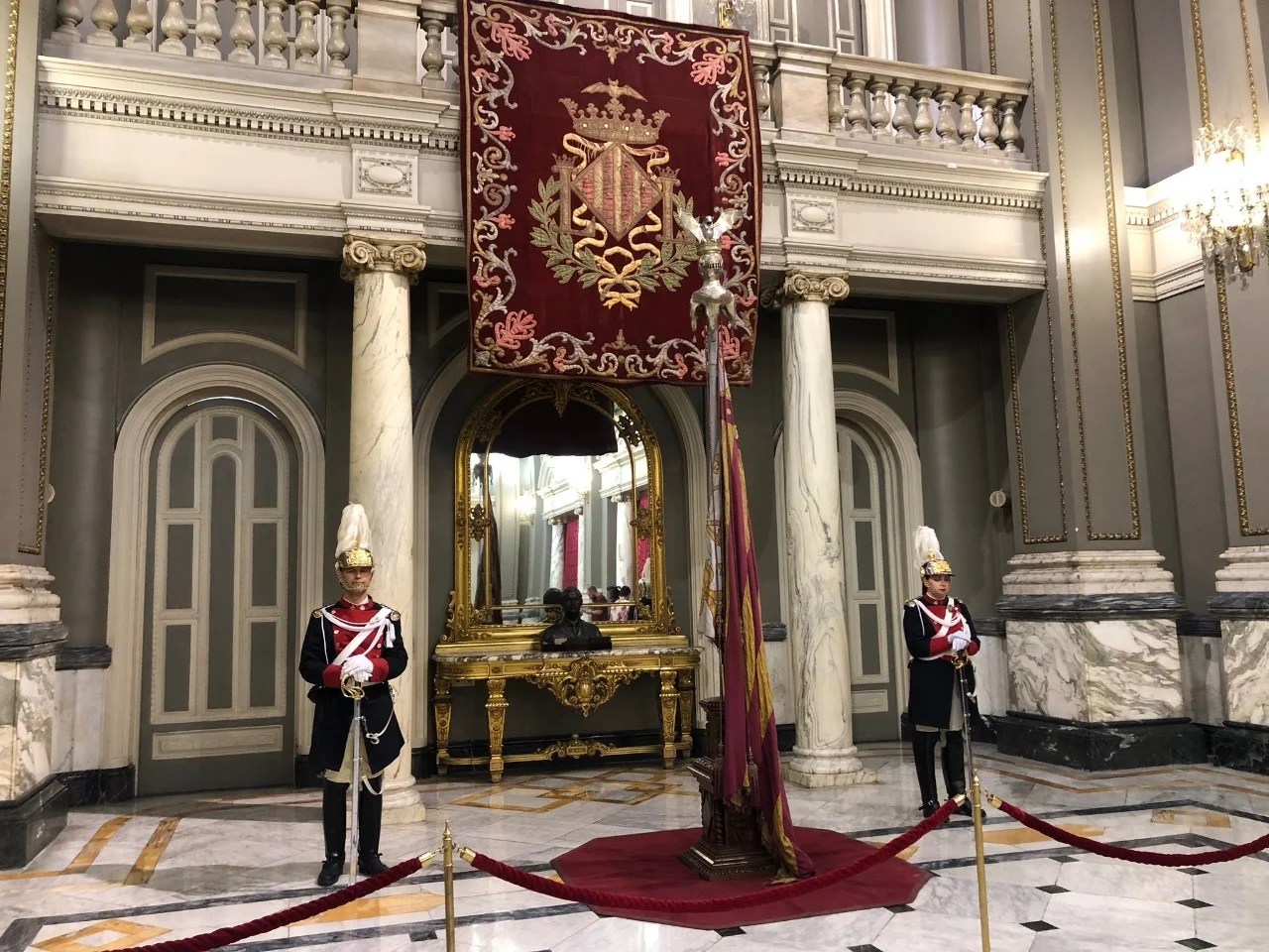 Valencia celebra el Día de la Comunidad Valenciana 1 F75y geXMAAaFAw