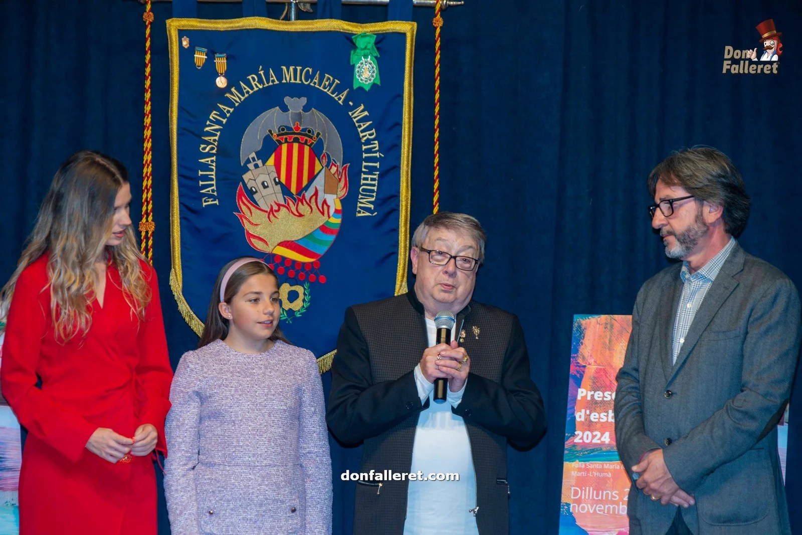 Santa María Micaela devela los bocetos de sus Fallas 2024 10 Emotivas palabras de agradecimiento de Enrique Marzal a la comisión