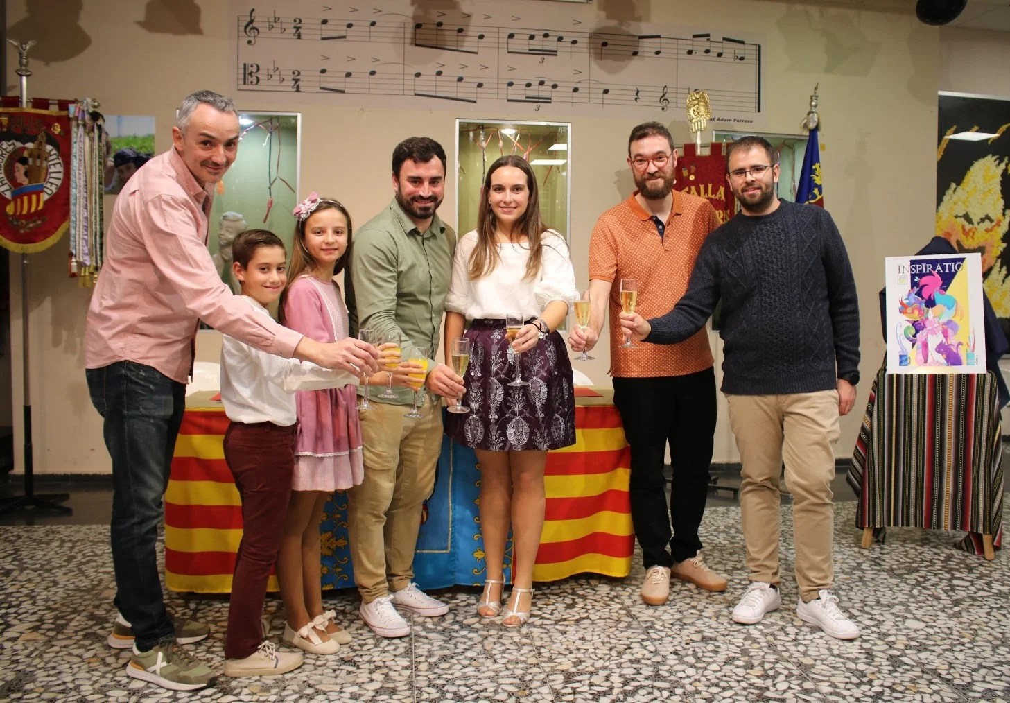 Un brindis por las Fallas 2024 de la Falla Zapadores